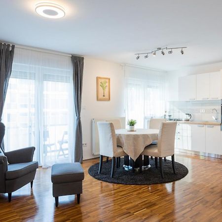 זאגרב Spacious 2Bdr Apartment - Free Parking מראה חיצוני תמונה